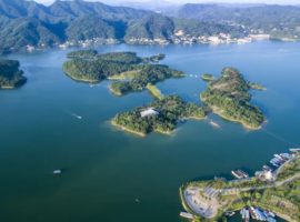 游水浒庙水库 / 青山文客