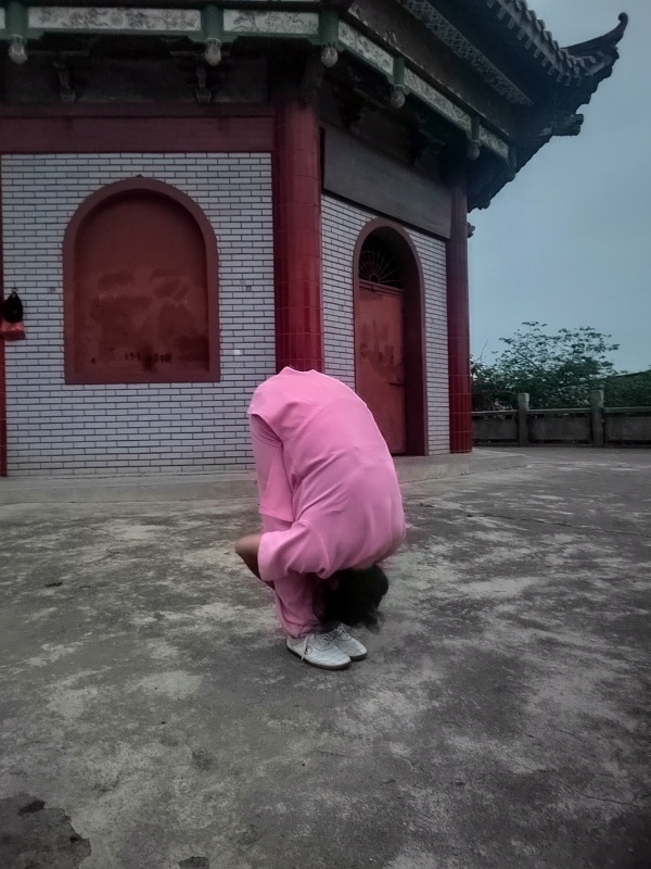 李1.jpg