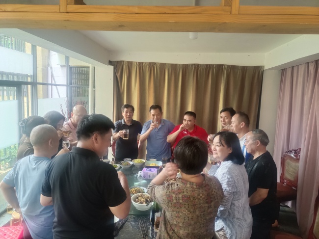 微信图片_20250611214730_副本.jpg